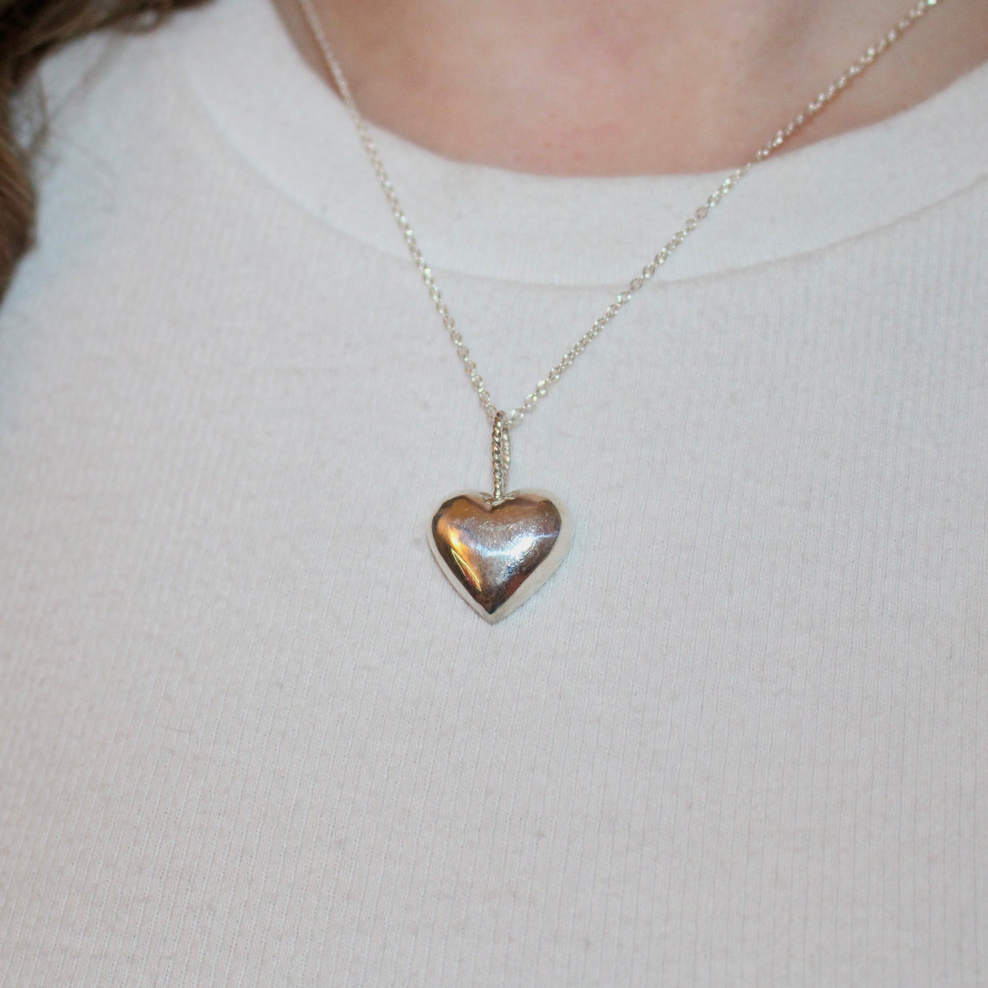 Twisted Bail Heart Necklace
