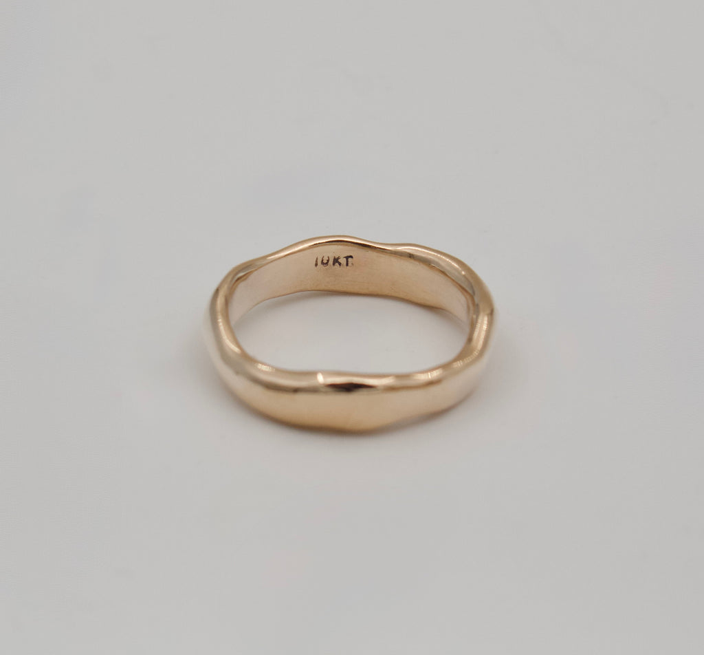 Slalom Ring | Solid 10k Gold