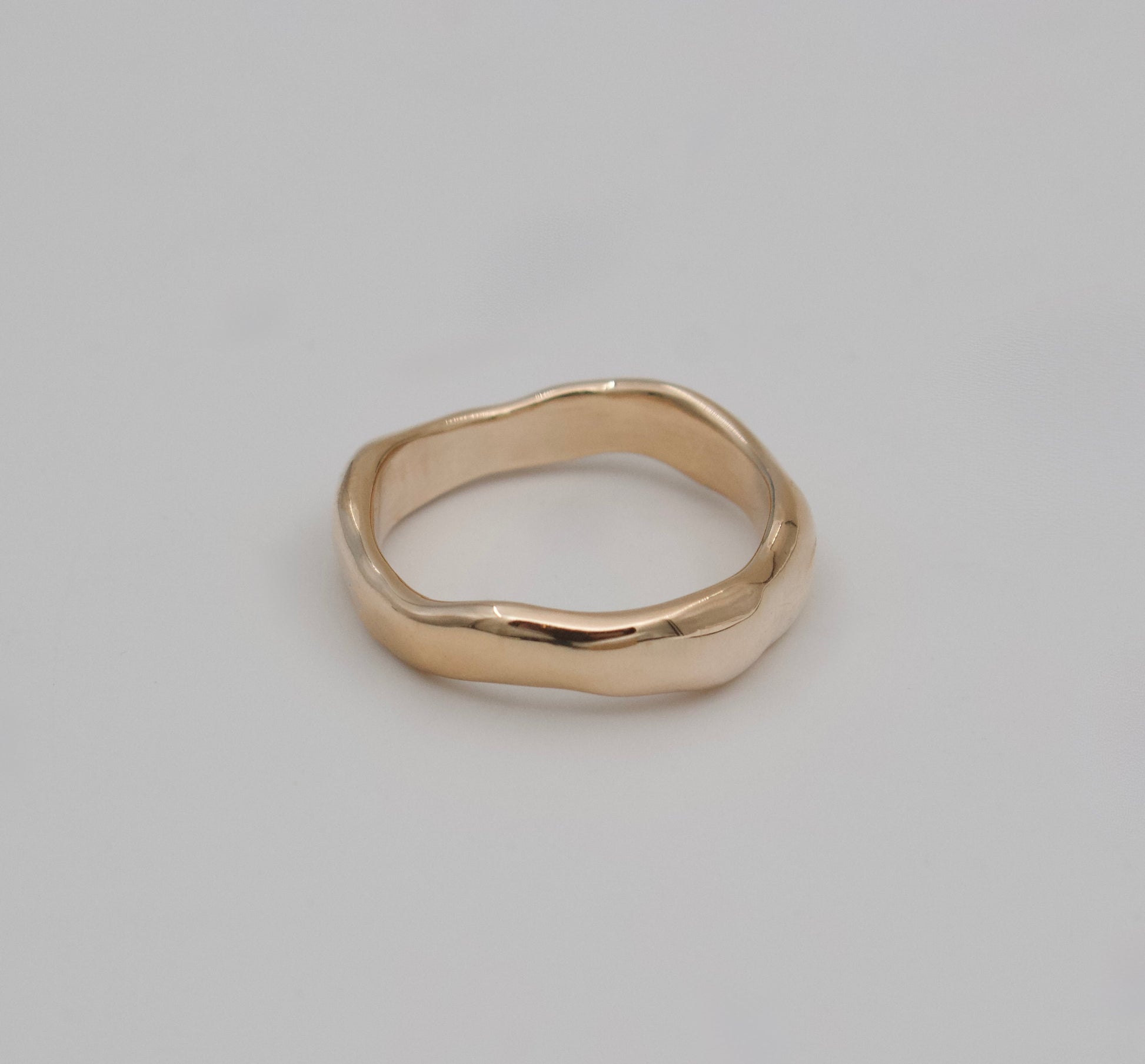 Slalom Ring | Solid 10k Gold
