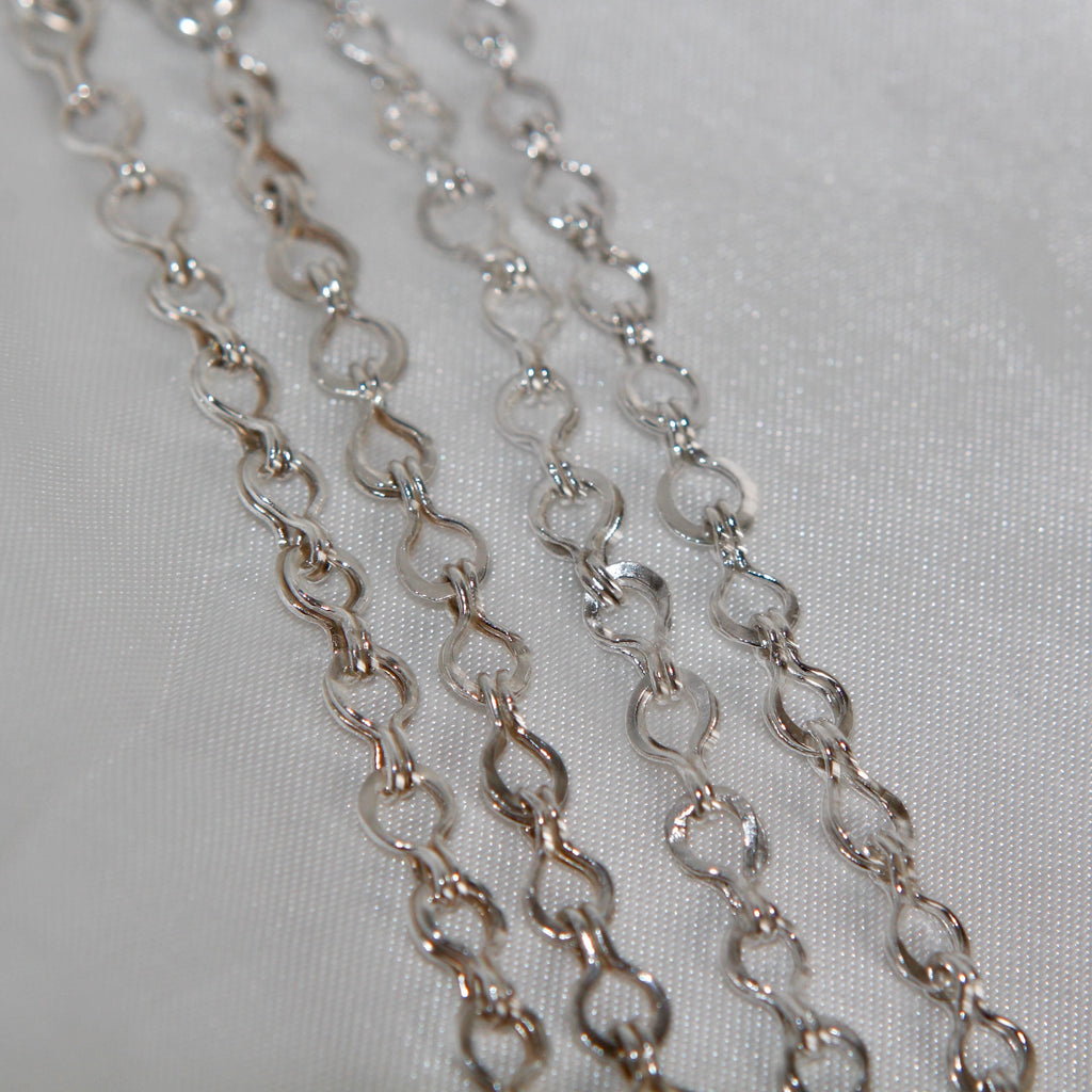 Fine Silver Roman Pinched Loop Chain Bracelet
