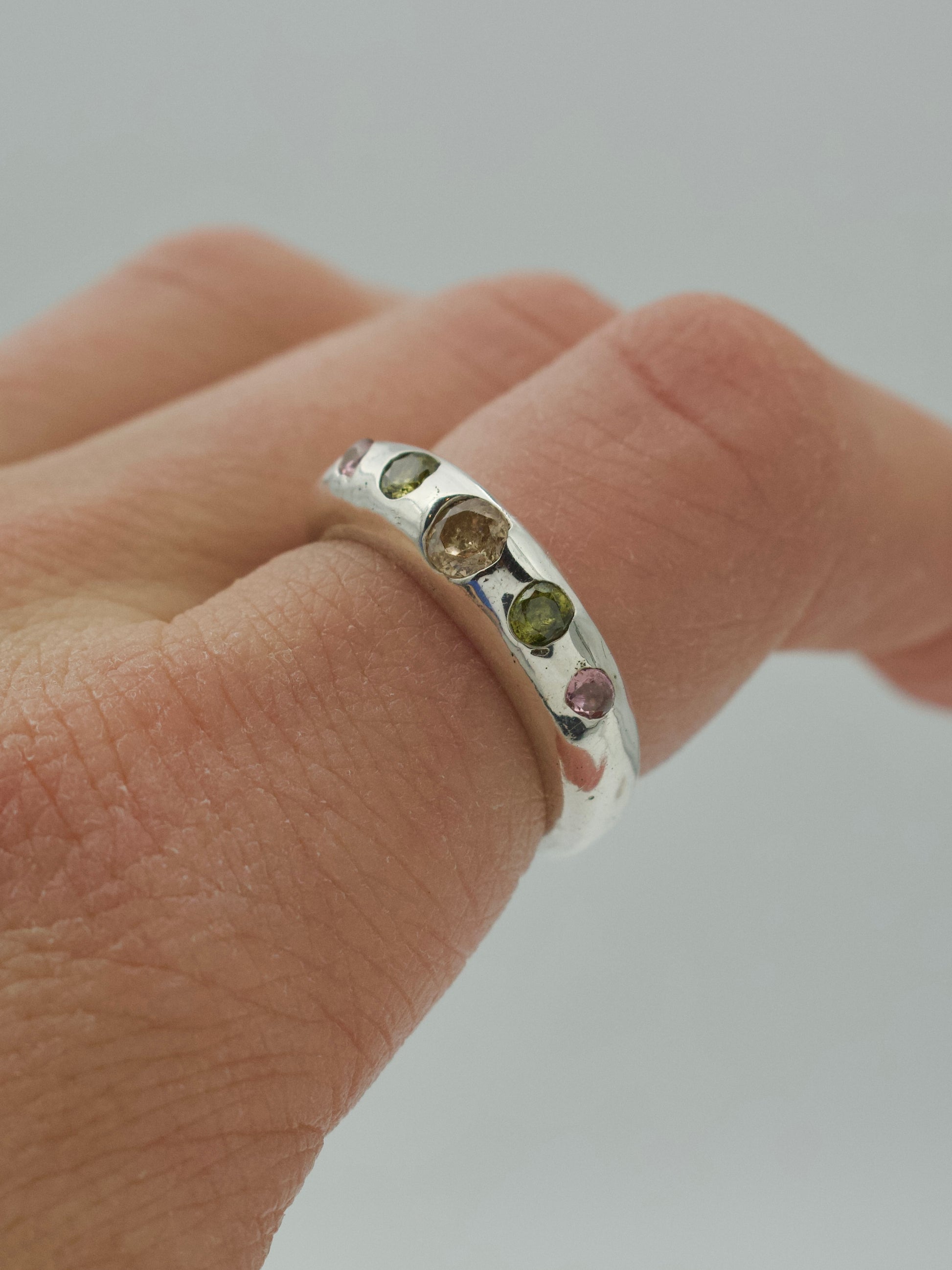 Cast-In-Place Five Stone Band