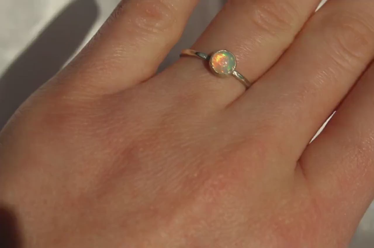 Ethiopian Opal Ring Set in Sterling Silver - Size 5.5 US