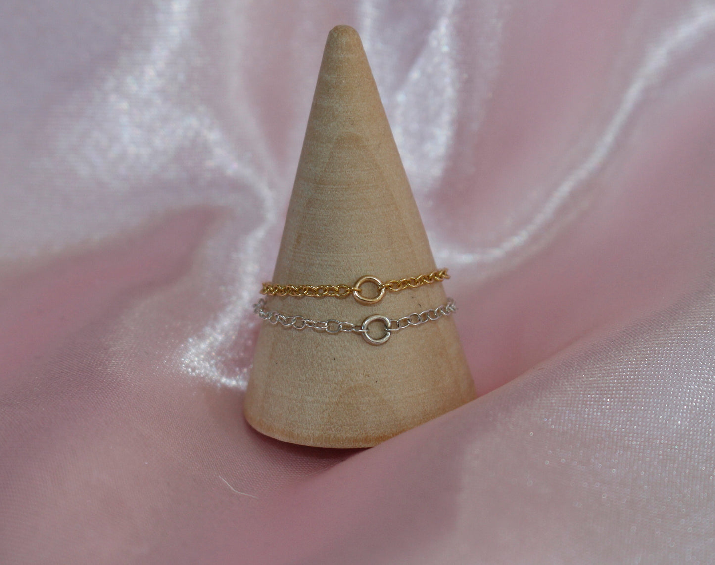 Delicate Chain Ring Available in Sterling Silver and 14k Gold Fill, Reversible Ring, Stackable Ring